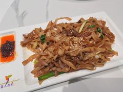 -老船夫婚宴婚庆会馆(延吉路店)