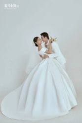 -苏菲亚婚纱摄影