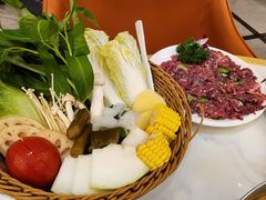 -樾餐厅泰式海鲜火锅(民歌湖店)