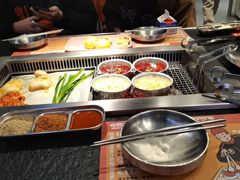 -俊熙家点餐式自助烤肉店(南充王府井店)