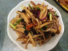 -咊记茅草棚柴火鸡(乌当店)