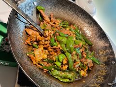 -费大厨辣椒炒肉(高铁吾悦广场店)