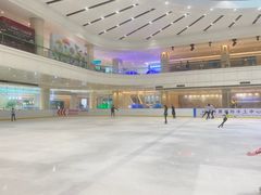 -陈露国际冰上中心(天津嘉里汇店)
