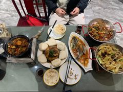-梓檚中餐厅湖北菜小龙虾武昌鱼排骨藕汤(黄鹤楼店)