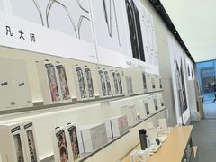 -华为智能生活馆(上海金桥国际商业广场)