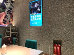 用餐区-半天妖烤鱼(物美沁山水店)