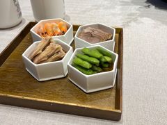 -品悦酒店(三林古镇店)