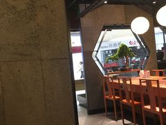 -呷哺呷哺(普陀乐购真北店)