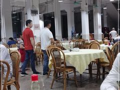 大堂-标记美食新鲜猪杂(兴南大道店)