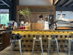 -Metal hands·铁手咖啡