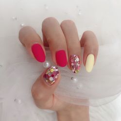-七彩虹美甲美睫 半永久