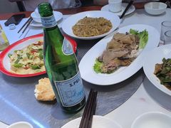 -雪乡人家东北菜·铁锅炖一切(高斯路店)
