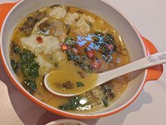 -小六鱼你.下饭酸菜鱼(益田假日广场店)