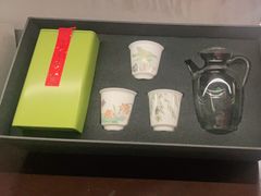 -荷风细雨·中国茶宴(世纪大道店)