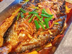 -鸣记脆皮烤鱼·海鲜烤鱼(马栏店)