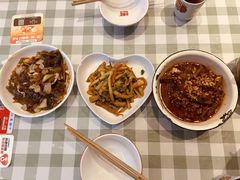 -彭耕记猪油炒小菜(吉联mall店)