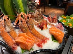 -万岛日本料理铁板烧(万泰国际店)