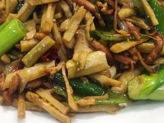 -美味故事特色餐厅(汉阳郭茨口店)