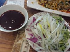 -合合春饼·酱骨·东北菜(潘家园店)