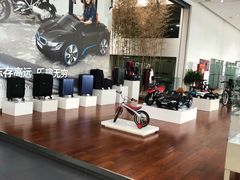 -北京华德宝宝马4S店(朝阳店)