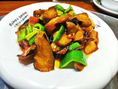 -林海雪乡铁锅炖·东北菜(夏湾店)