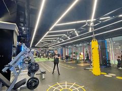 -懒人Club健身(卓越时代广场店)