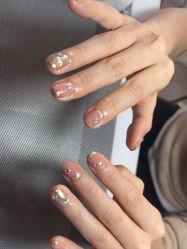 -星辰·新中式美甲美睫工作室
