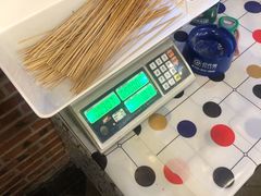 -马路边边串串香形象店(磐石路店)