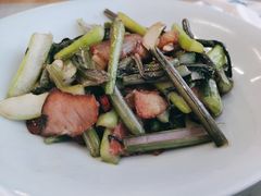 -我家小院川菜馆(杨家湾地铁站店)