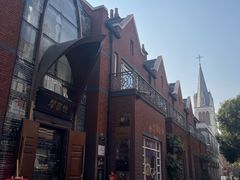 -钟书阁(松江泰晤士小镇店)