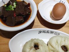 -凤起龙游老面包子(凯德晶品店)