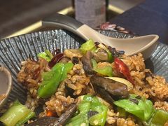 牛肝菌焖饭-芸鲜季·云南野生菌餐厅· 云南风物味研社(闵行店)