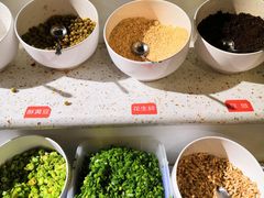 -钢管厂五区小郡肝串串香(通锦桥店)