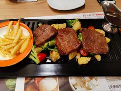 -必胜客(砂之船中东奥莱店)