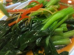 -东方之猪四更烤乳猪(金垦总店)