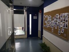 -昂立青少儿成长中心(宝山万达校区)