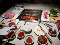 番茄锅底-海底捞火锅鲜切牛肉主题店(长寿路店)
