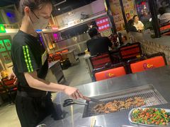 -马路牙子烧烤音乐酒馆(望京店)
