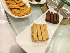 豆捆双拼-令氏家外家周秦食府(高新店)