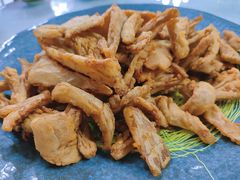 -天天向上素食餐厅(五台山店)