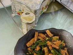 -马尔龙新疆饭店·清真(瑞景店)