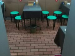 -满口香饭店