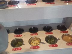 自助调料区-大斌家串串火锅(喜盈门店)