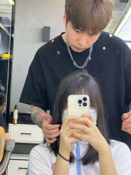 -藤野造型烫发染发