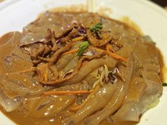 东北七彩大拉皮-关东小磨东北菜(上海长风大悦城店)