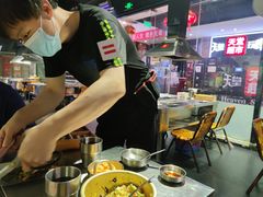 -马路牙子地桌烤肉(工体店)