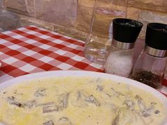 蘑菇酱意大利饺子-安立可意大利美食