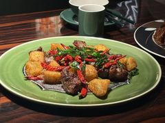 -粤·向群饭店(麓景路店)