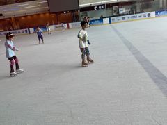 -冠军冰场CHAMPION RINK(凯德广场店)