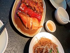 -蝴蝶里·粤菜·点心(滨江龙湖店)